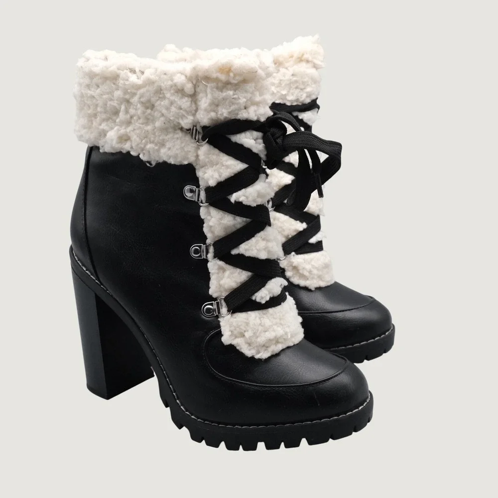 BCBGeneration Paloma Boots Womens Black Faux Fur Lace Up  8.5M|39